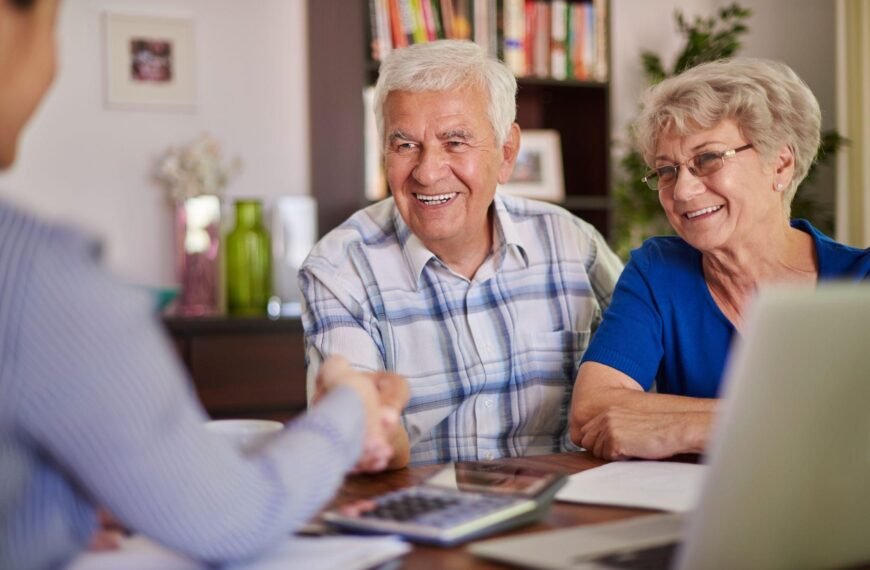 Senior Reverse Mortgages: A Complete Guide for Retirement Financial Planning